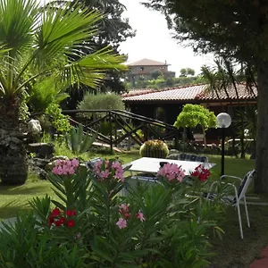 Parco Delle Tre Fontane Bed & Breakfast